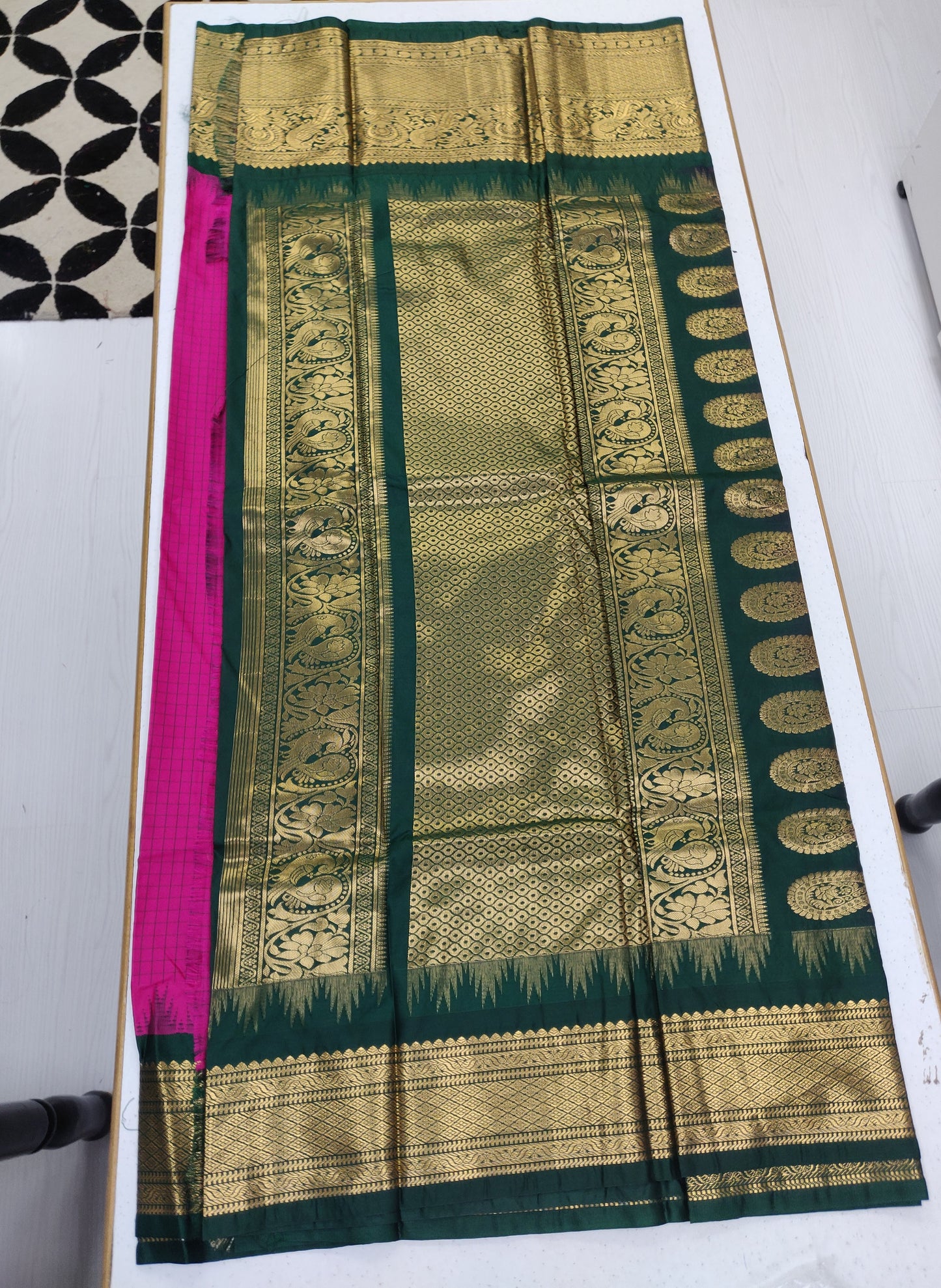 Semi Gadwal Pattu Saree