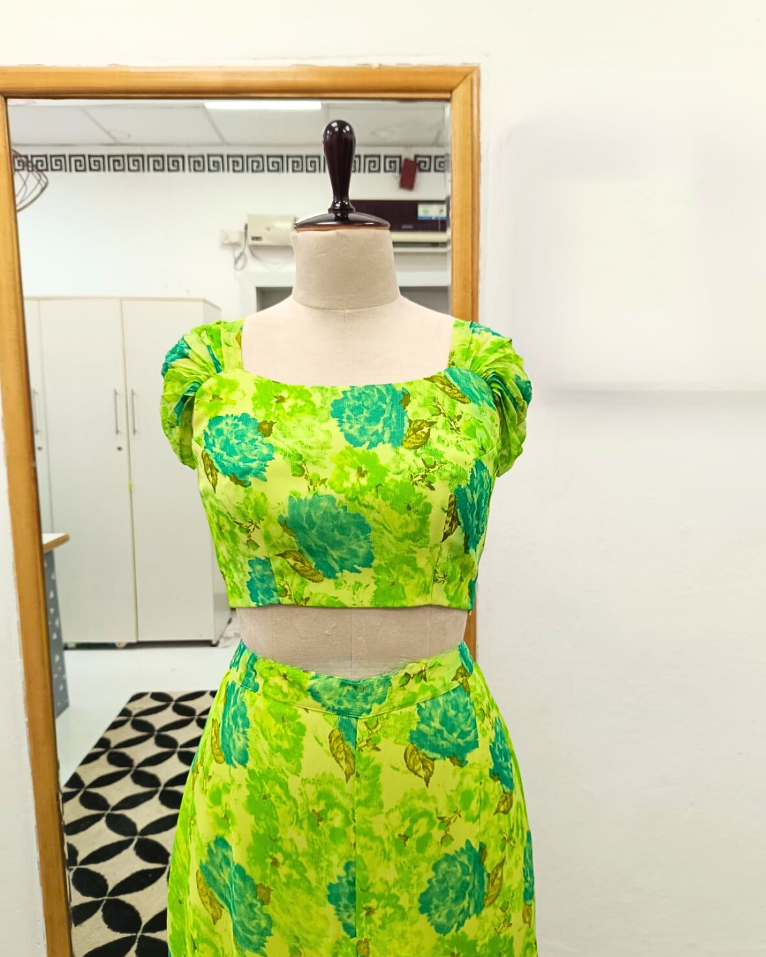 Lime Green Floral Chiffon Co-ord Set – Trendy Sleeve Crop Top & Flared Pants