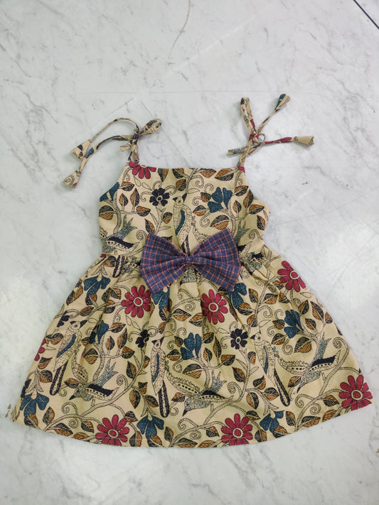 Handcrafted Baby Frock with Shoulder Ties &amp; Bow – Multicolor Floral Print (3-6 Months)