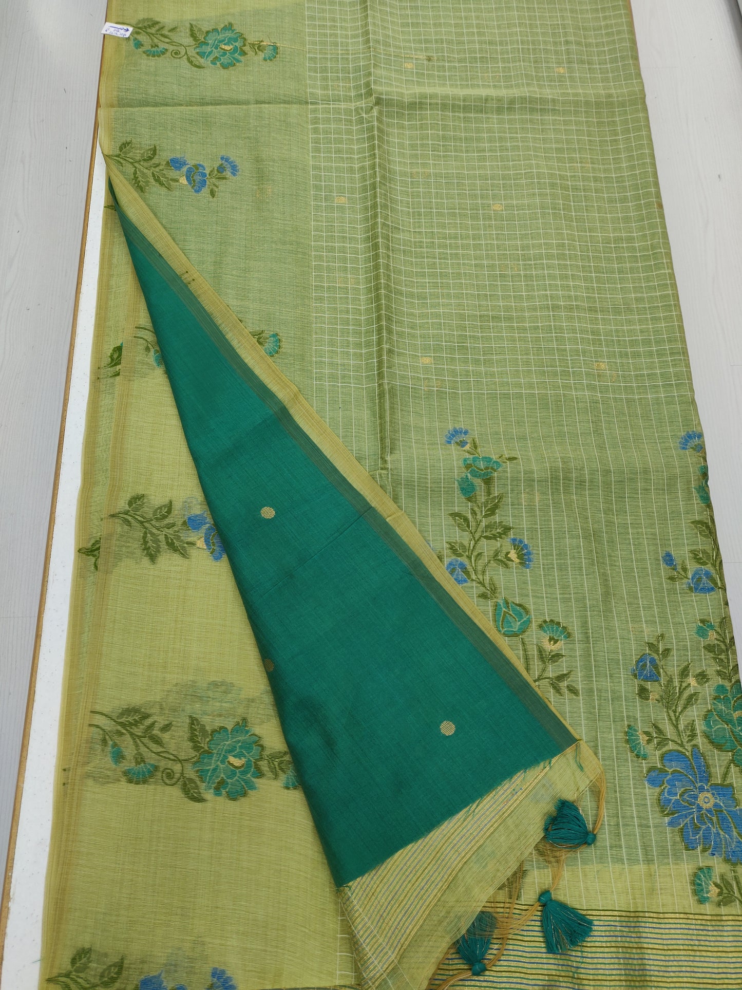 Gulmohar Checks Sarees